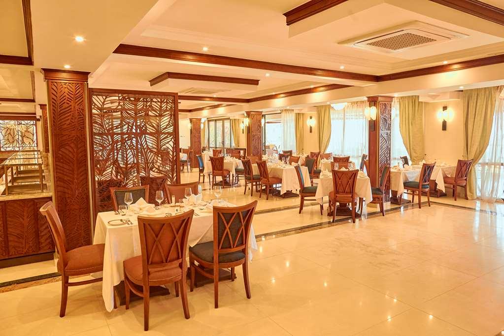 Goma Serena Hotel المطعم الصورة